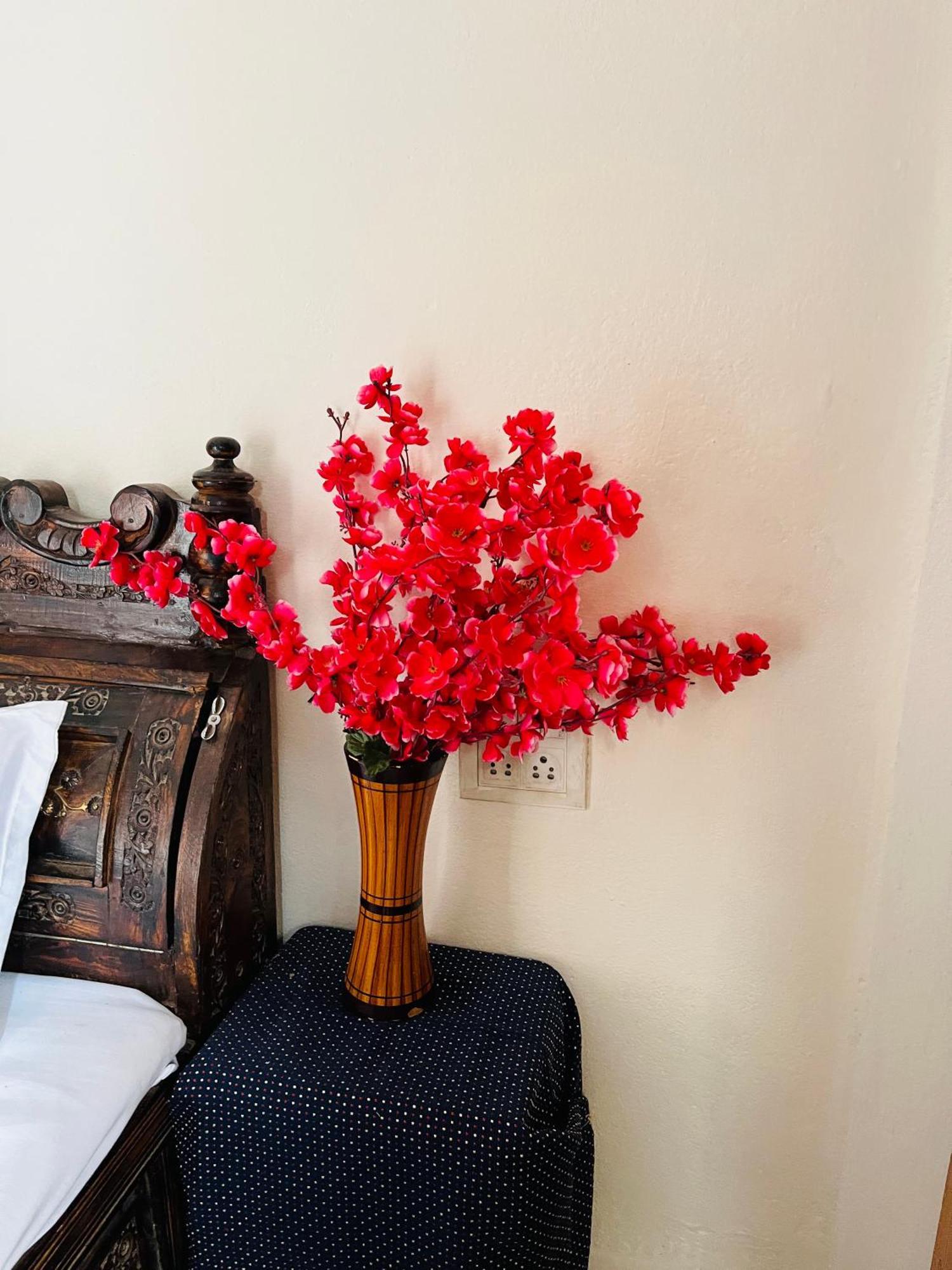 Tiwari G Home Stay Ujjain Zewnętrze zdjęcie